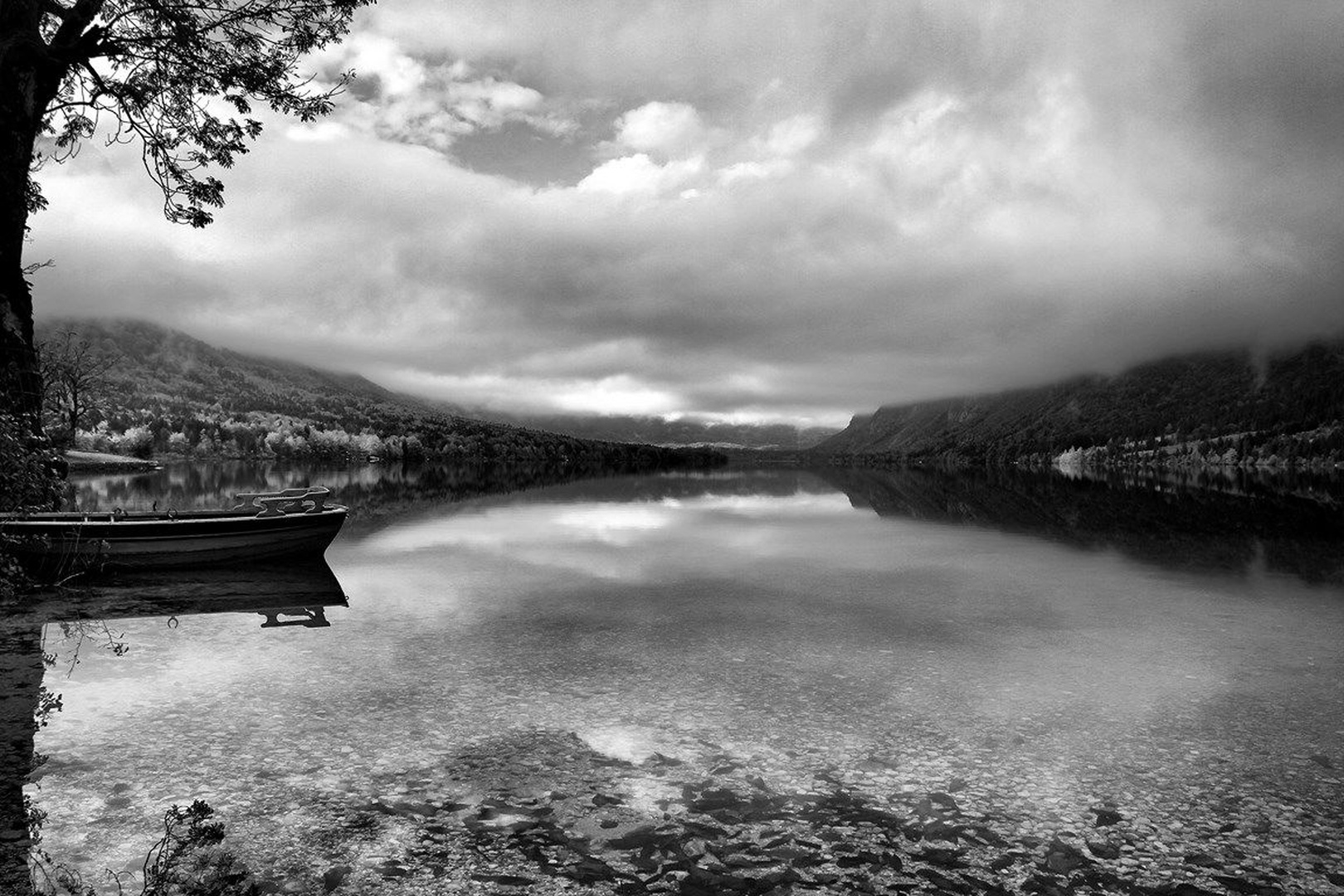 jezero by anže papler
