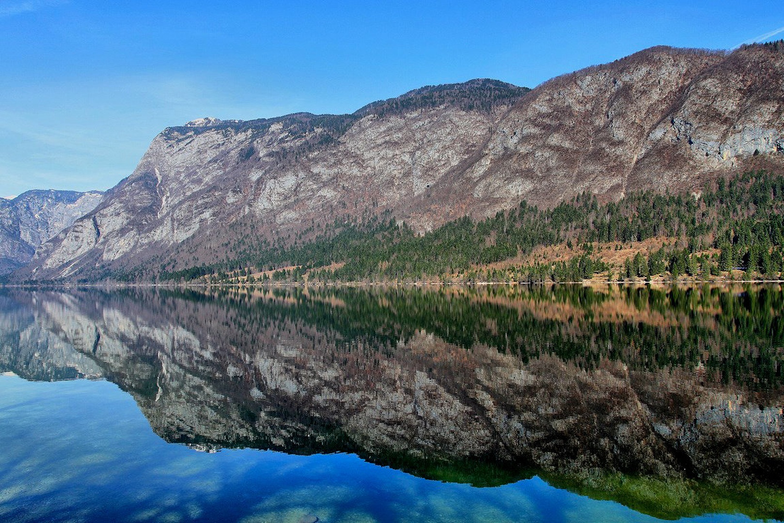 jezero by anže papler