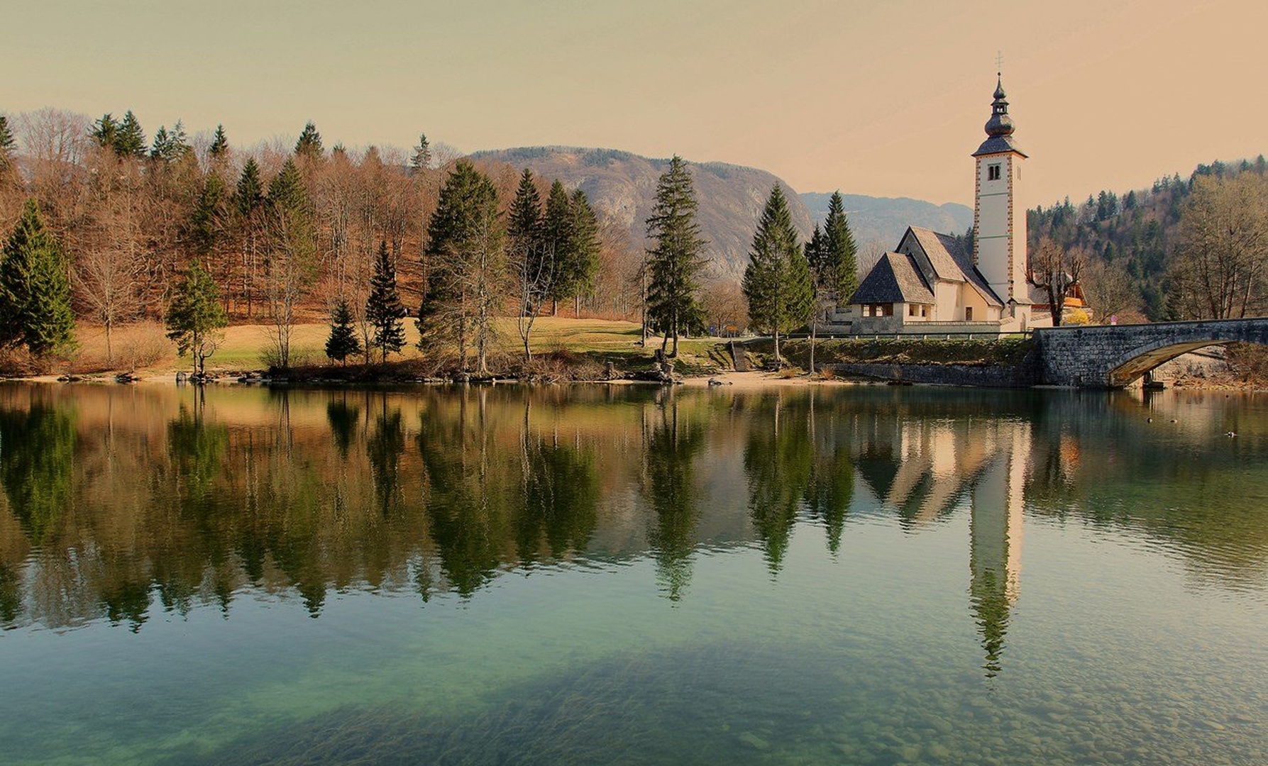 odsevi jutra by anže papler