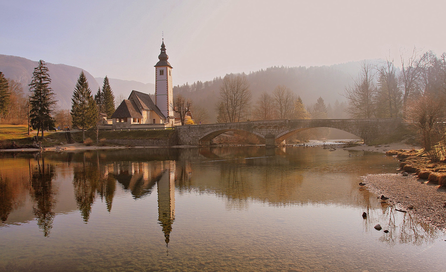Bohinjska klasika by anže papler