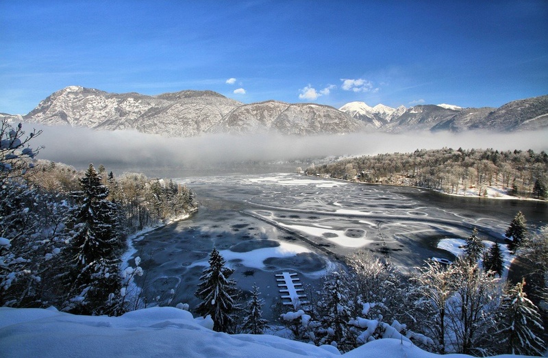 Zimska pravljica by anže papler