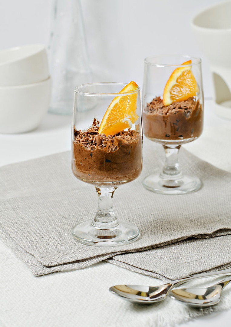 čokoladni mousse (food photo) by Natalija Šahraj