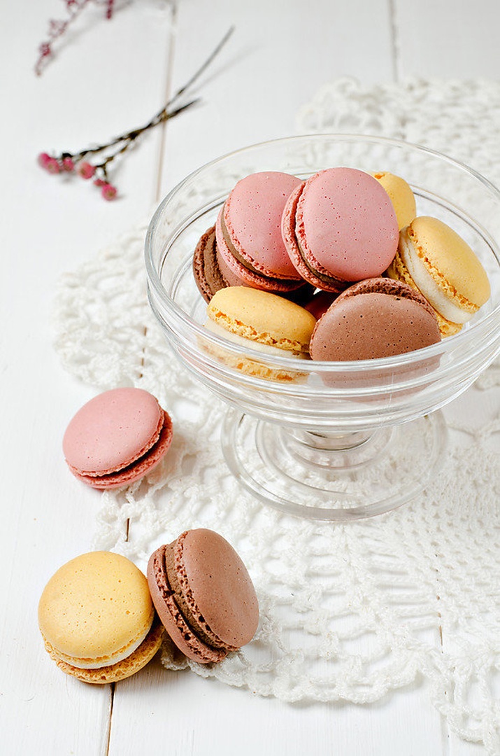 Macaroons (food photo) by Natalija Šahraj