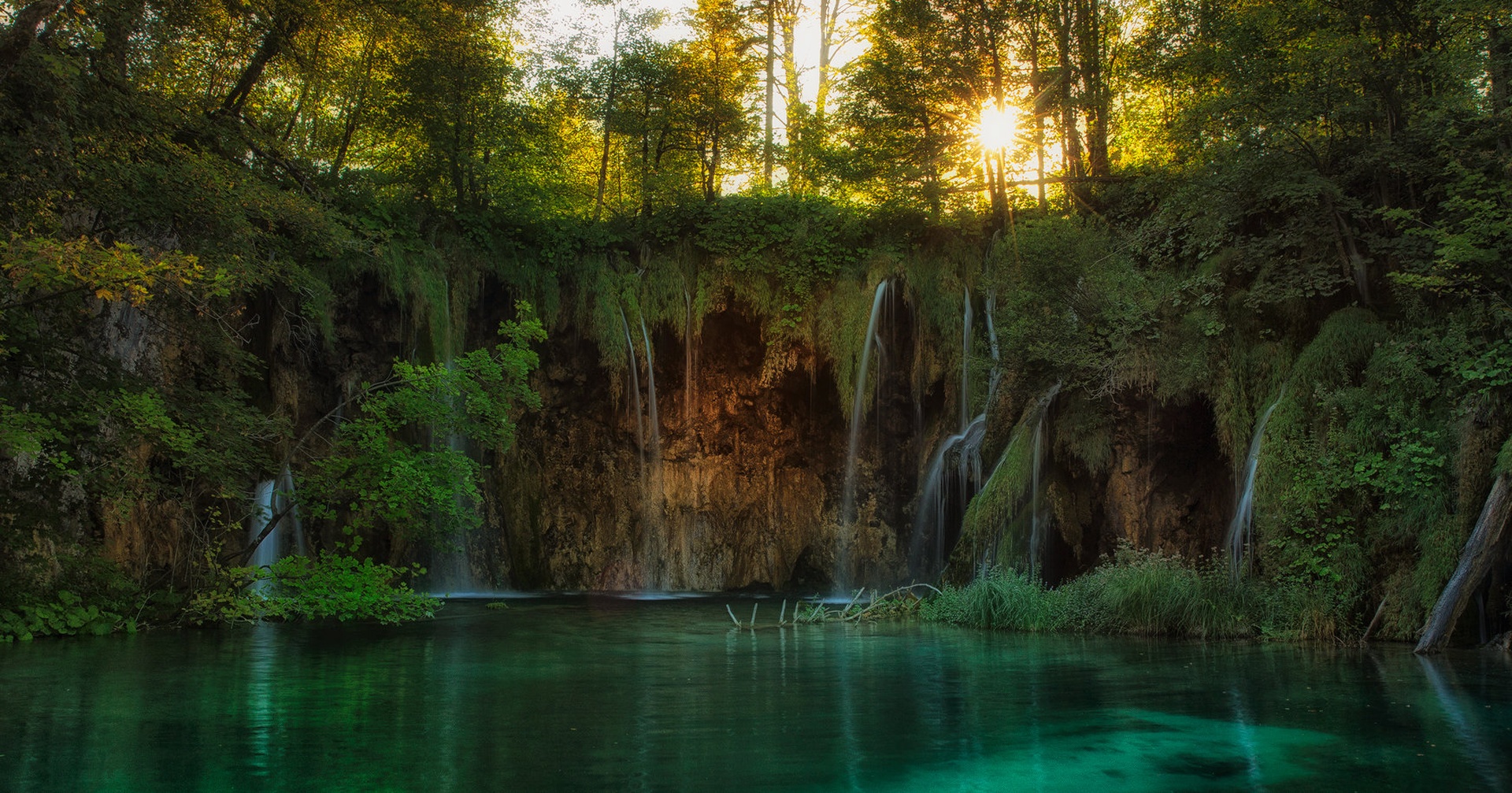 Pure Green by Klempa