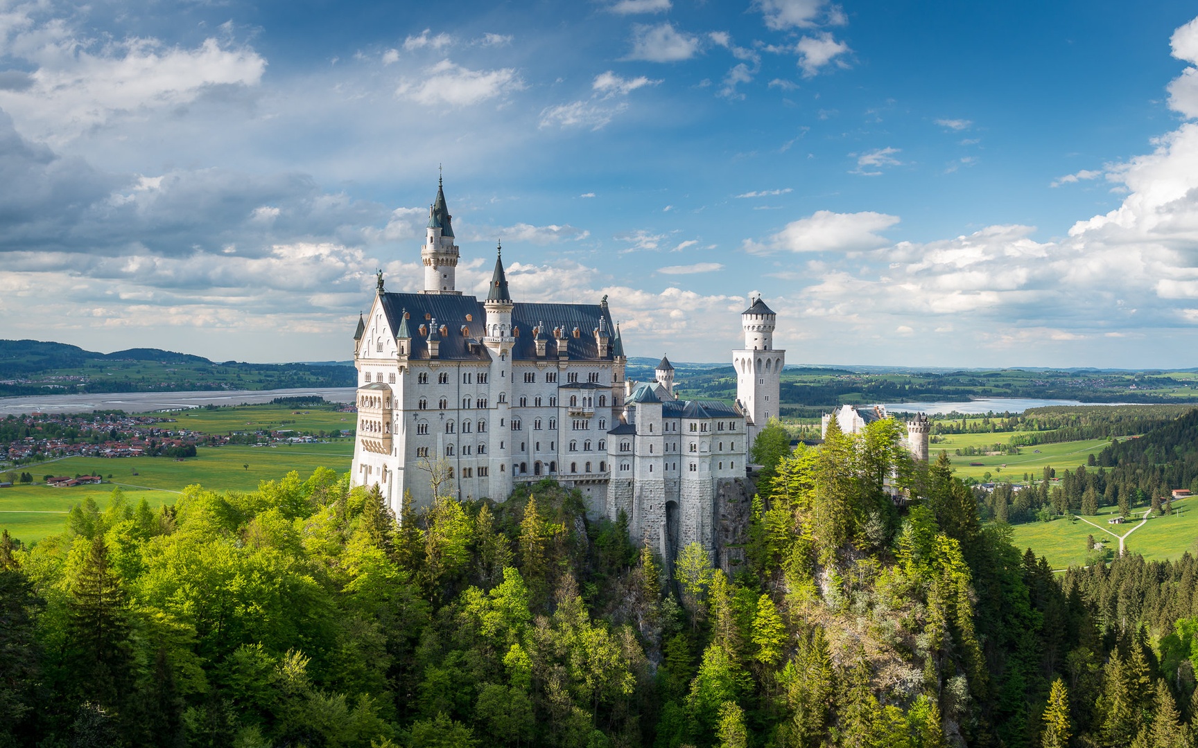 Grad Neuschwanstein by Aljaz Vidmar