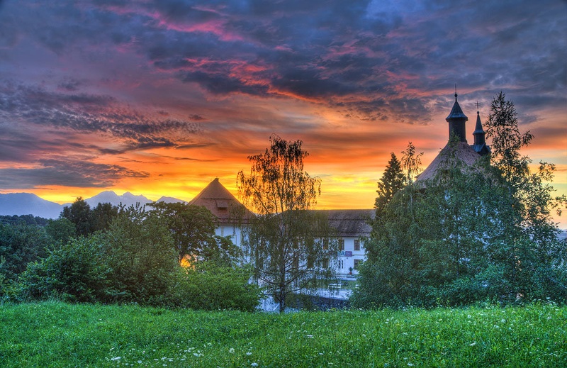Škofjeloški grad by Aleš Frelih