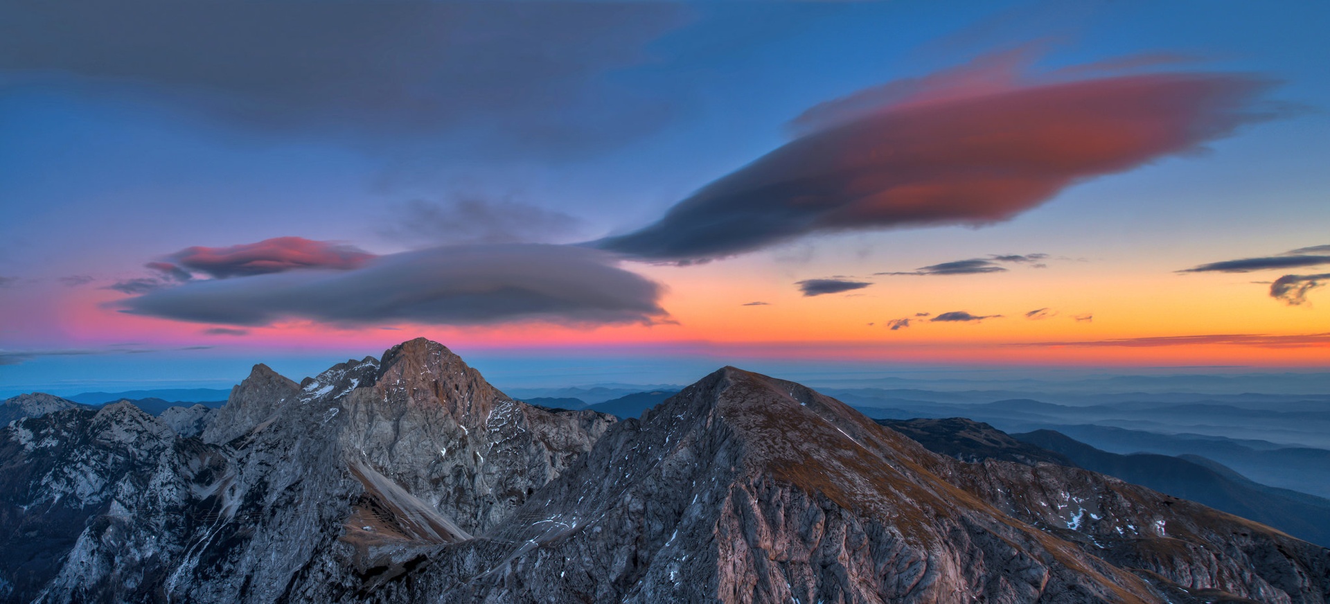 Večerna panorama by Aleš Frelih