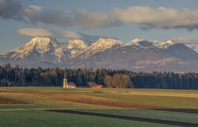 Kamniške Alpe by Aleš Frelih