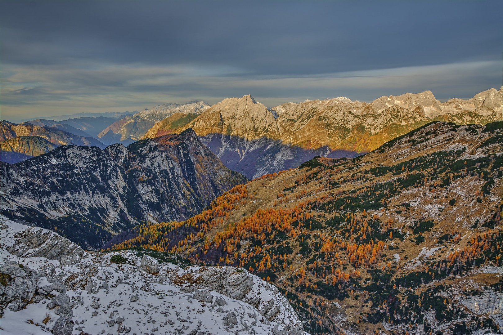 Jutro nad dolino Soče by Aleš Frelih