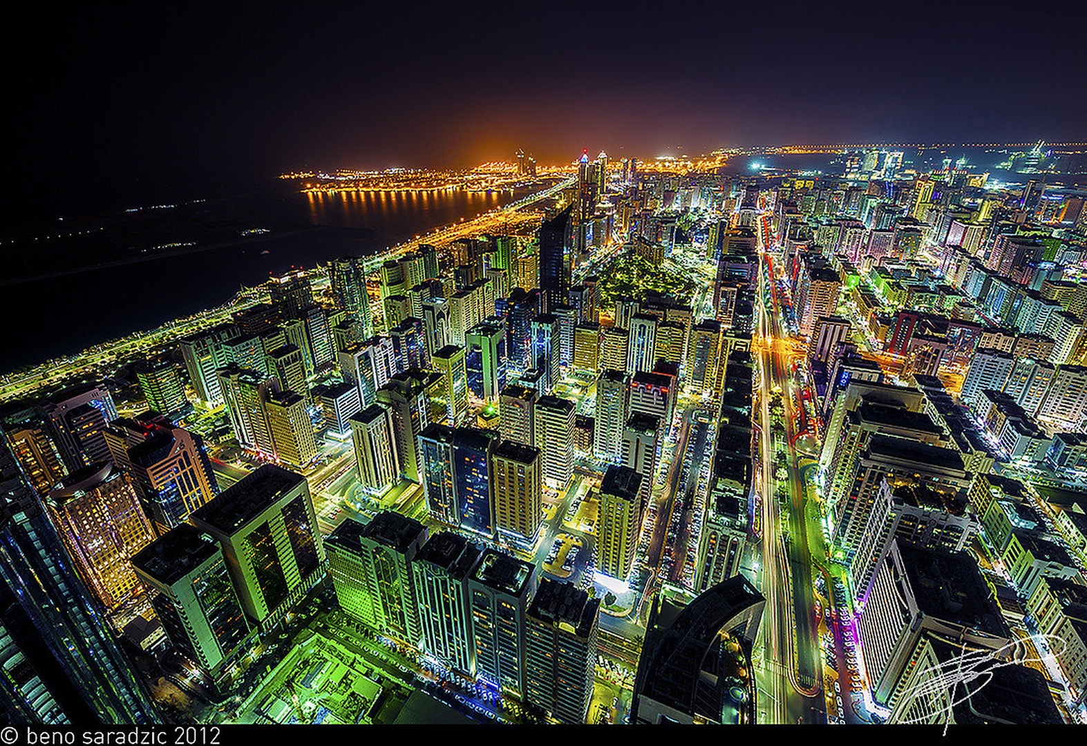 Abu Dhabi - East by Beno Saradzic