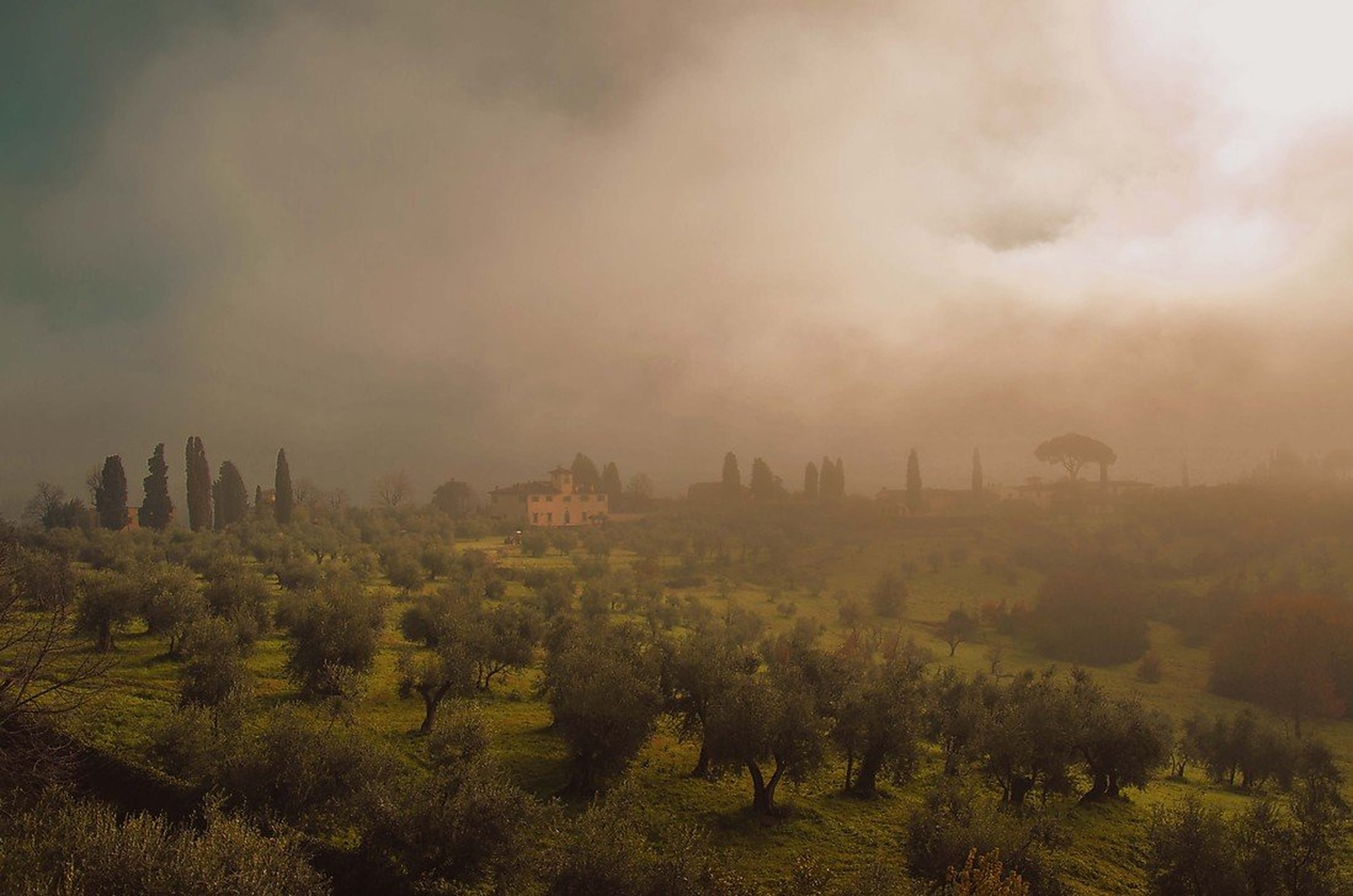 Toscana v meglicah by Igor Jerman