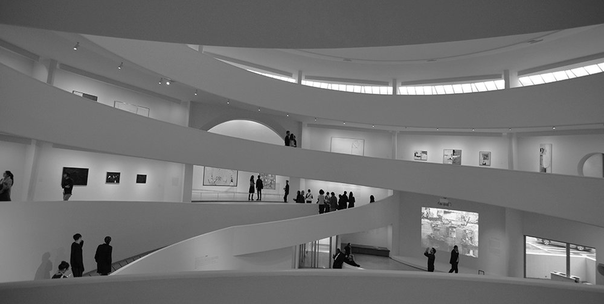 Guggenheim by Igor Jerman