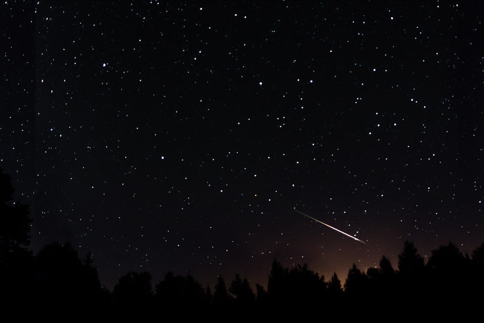 Shooting star by Tadej Kreže