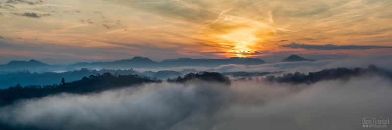 Sunset and the mists by Danijel Turnšek
