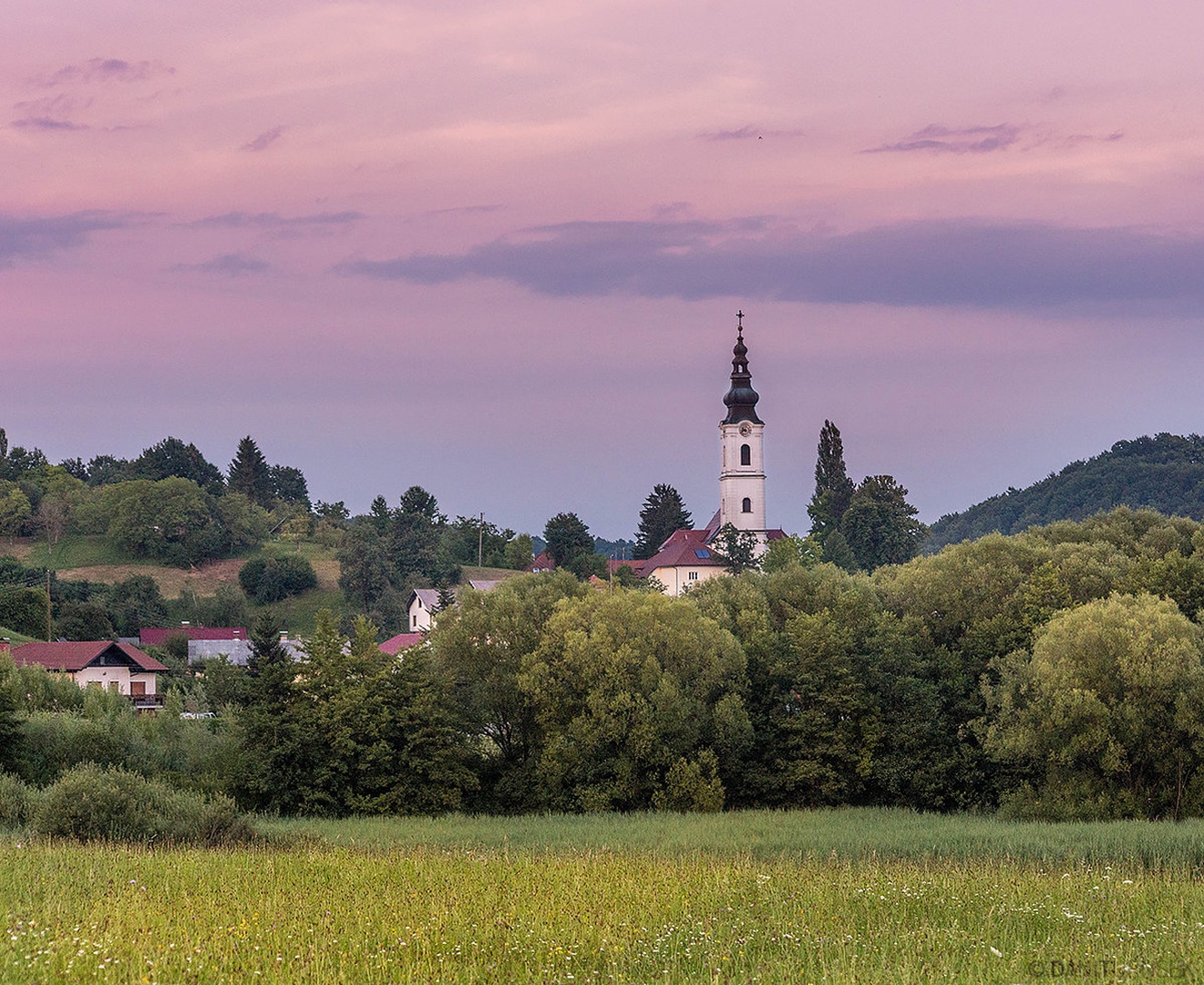 Cerkev sv. Barbara v halozah by Danijel Turnšek