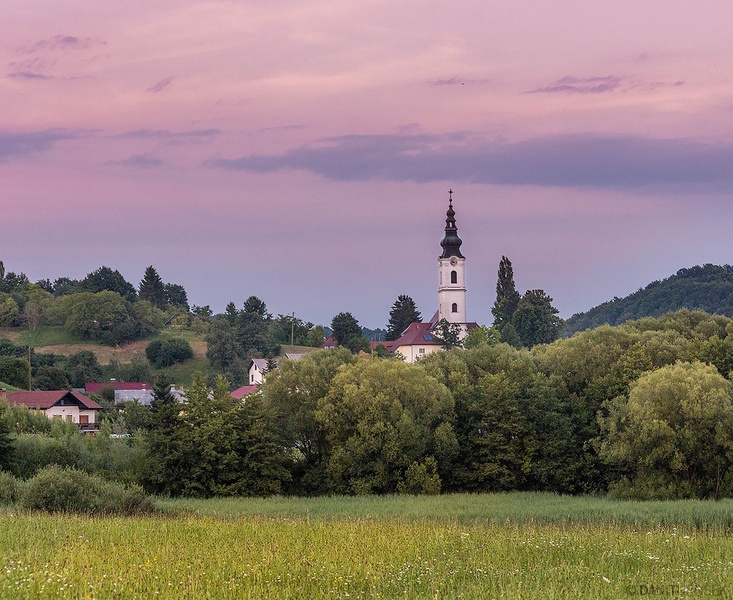 Cerkev sv. Barbara v halozah by Danijel Turnšek