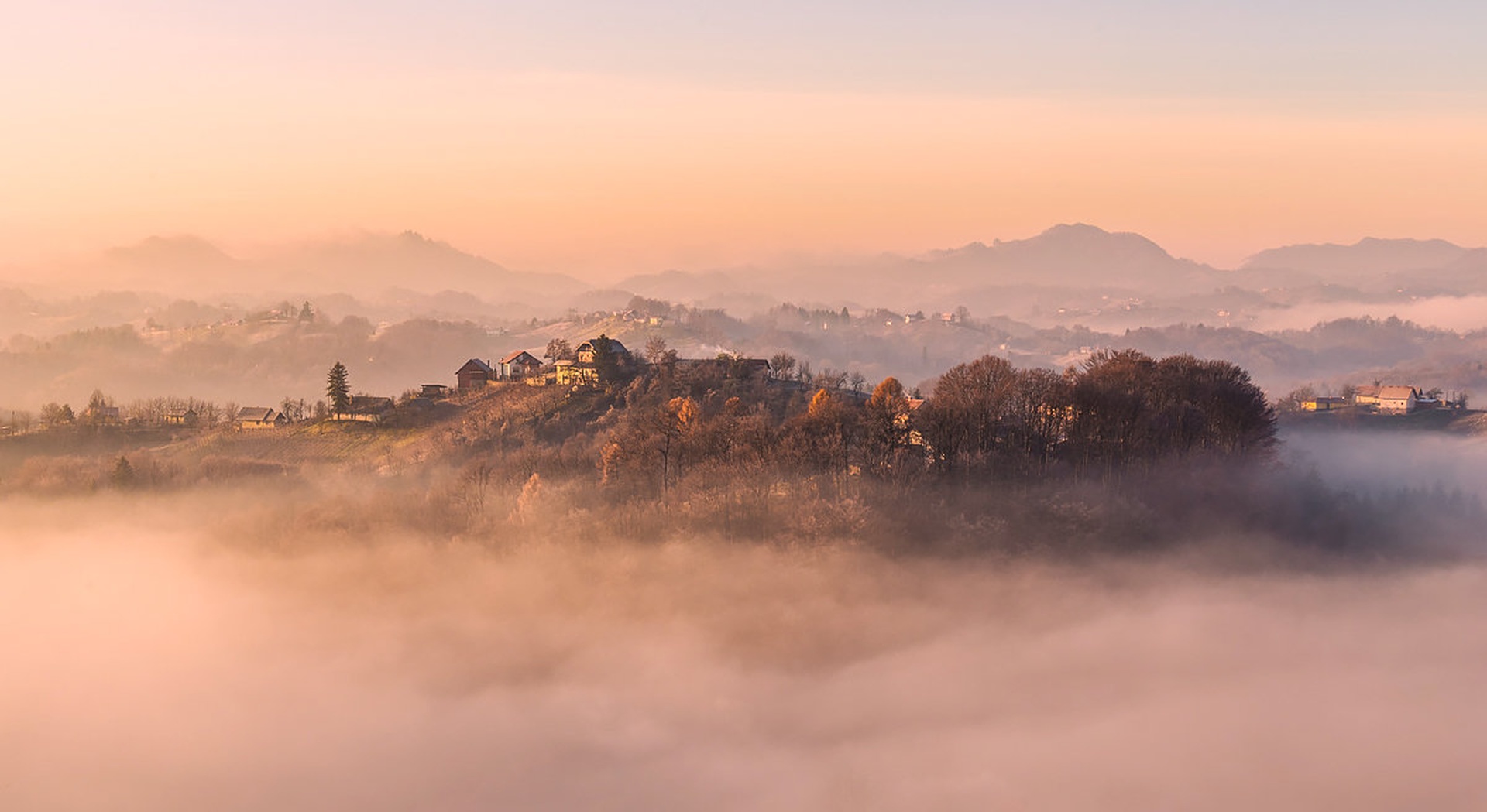 Foggy hills by Danijel Turnšek