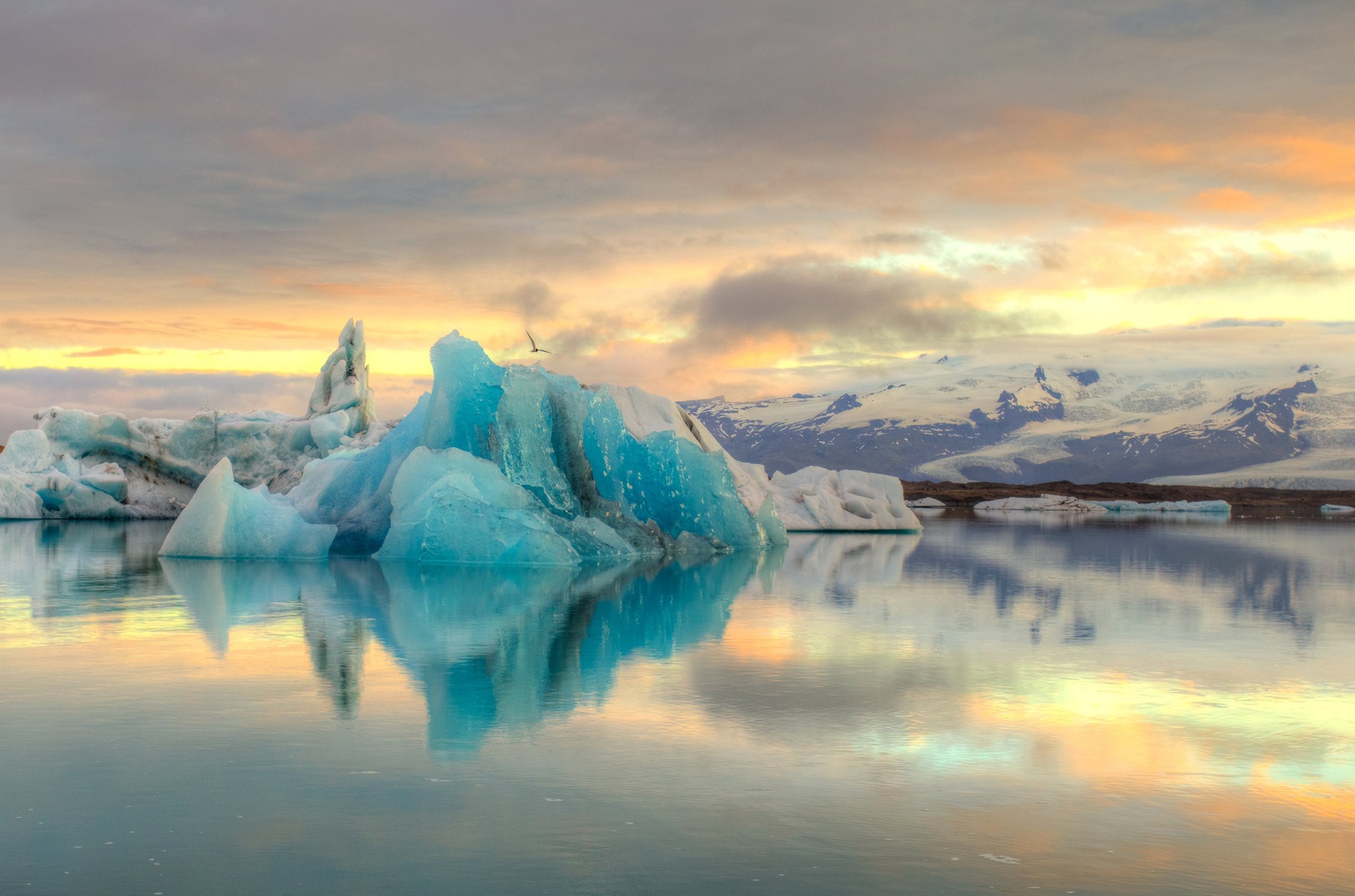 Jökulárlón Glacier Lagoon, Islandija by Žiga Čamernik