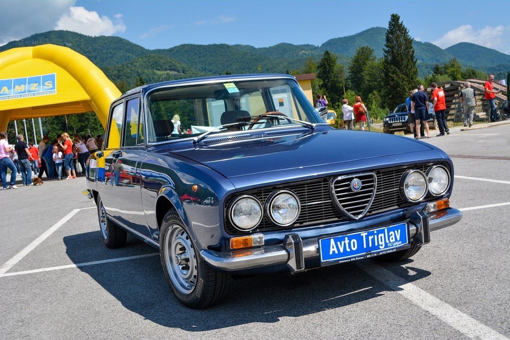 Alfa Romeo GTV by Kevin Lozar