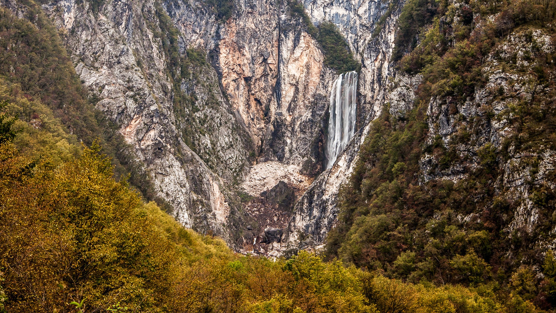 Waterfall by sebastjan čebular