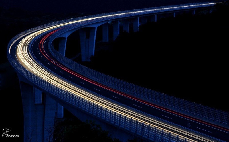 Osapska rdeča nit by juvena