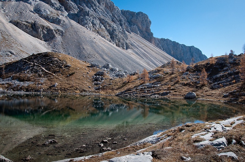 Gorsko jezero by senka