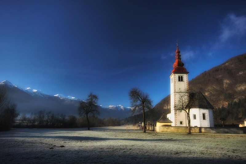 Na deželi by zlatko