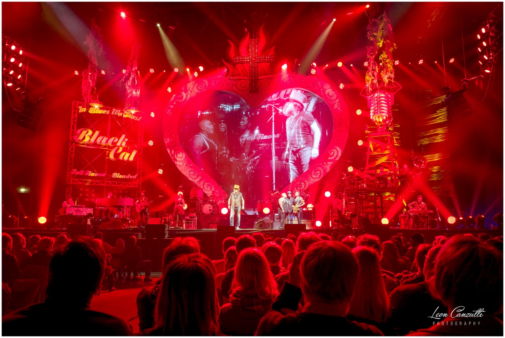 Koncert by Leon