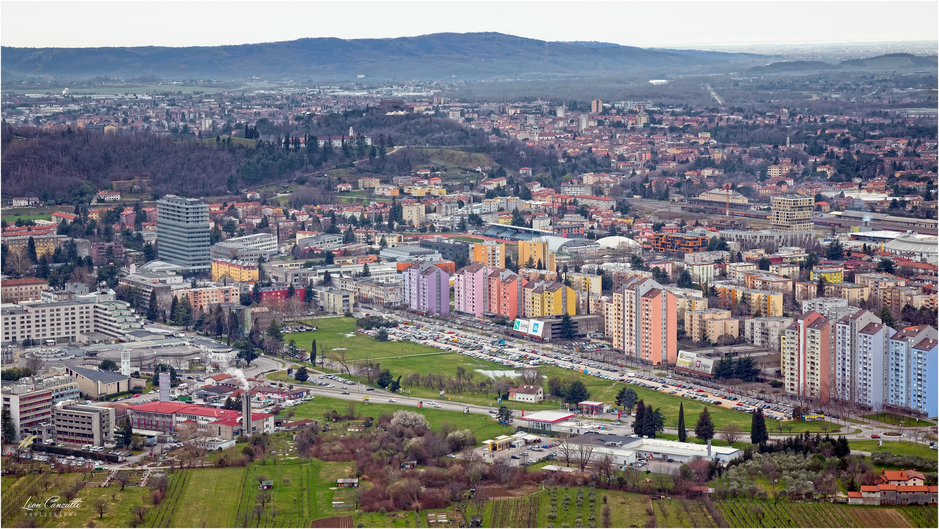 Nova Gorica 10 by Leon