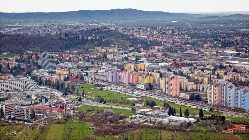 Nova Gorica 10 by Leon
