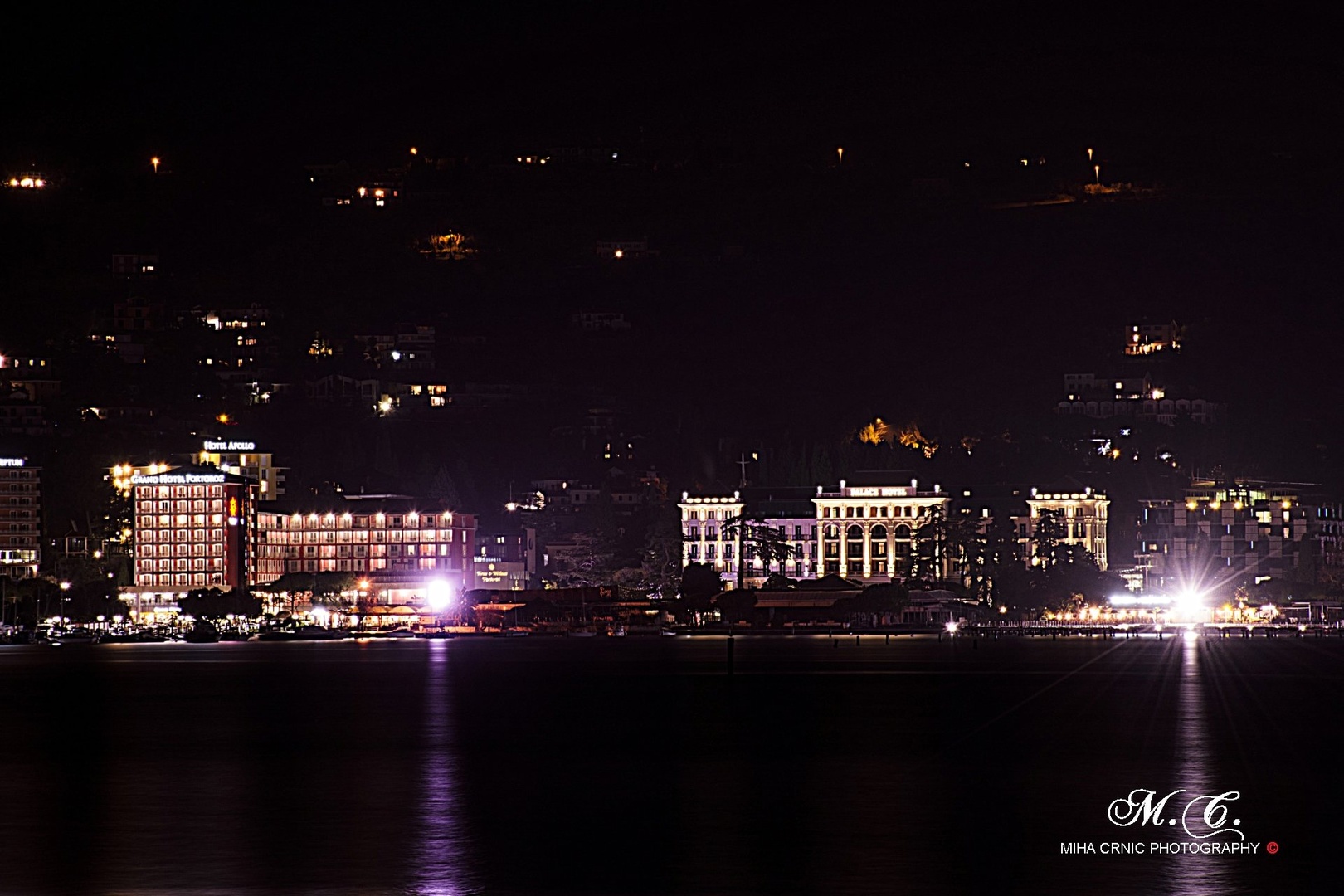Portorož ponoči by Miha Crnic