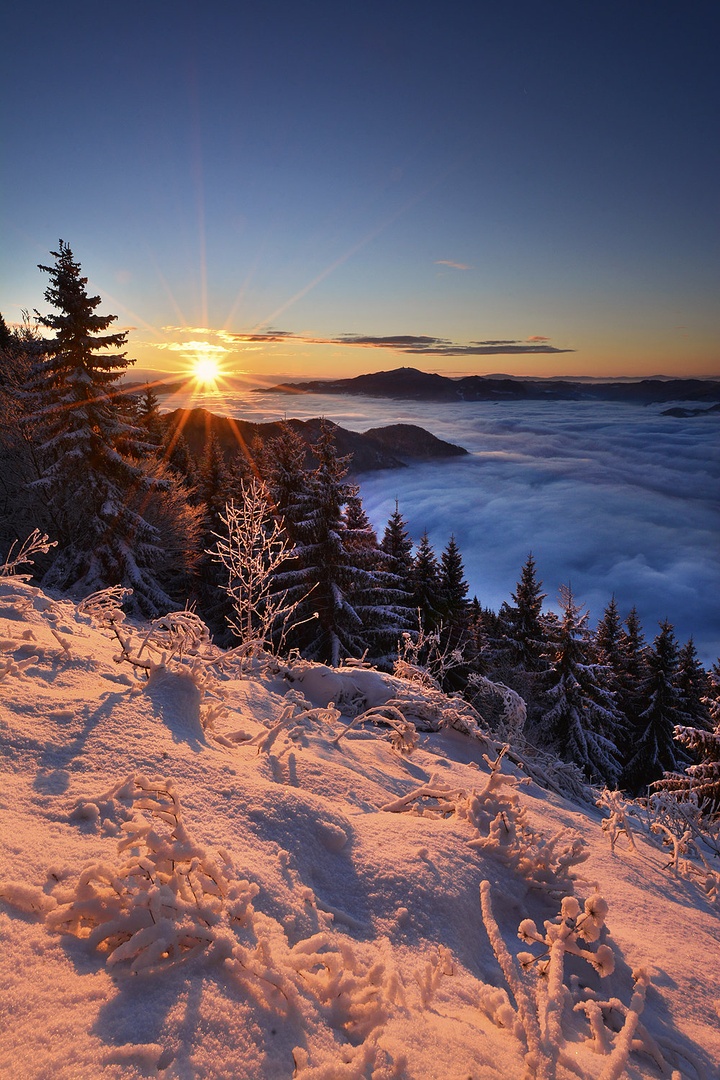 Ko ste spali .... by Grega Gobovc
