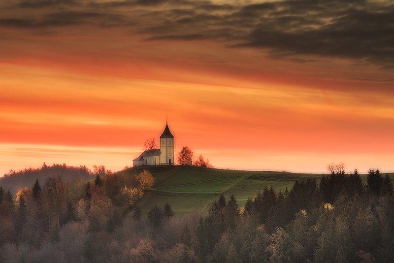 Jesenska. by Grega Gobovc