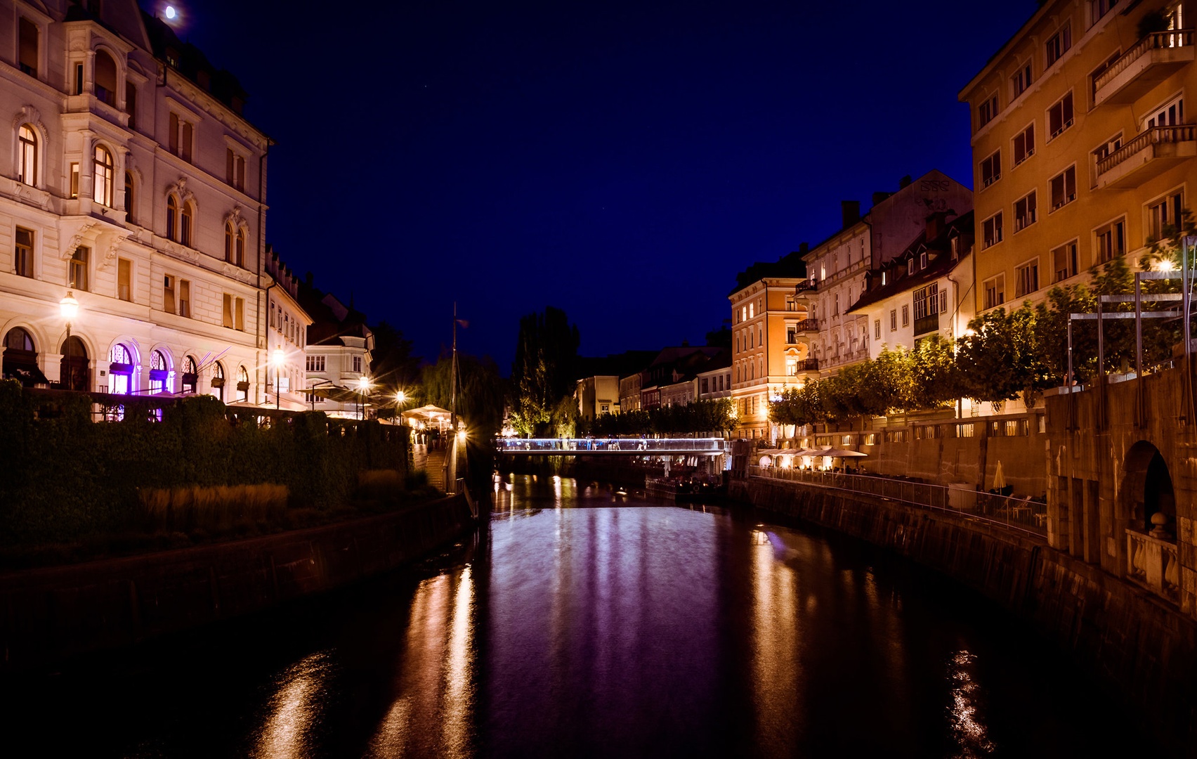 večerna Ljubljana by c bor