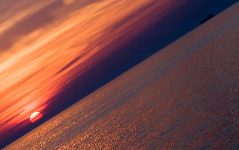 Sliding down the horizon by mishko