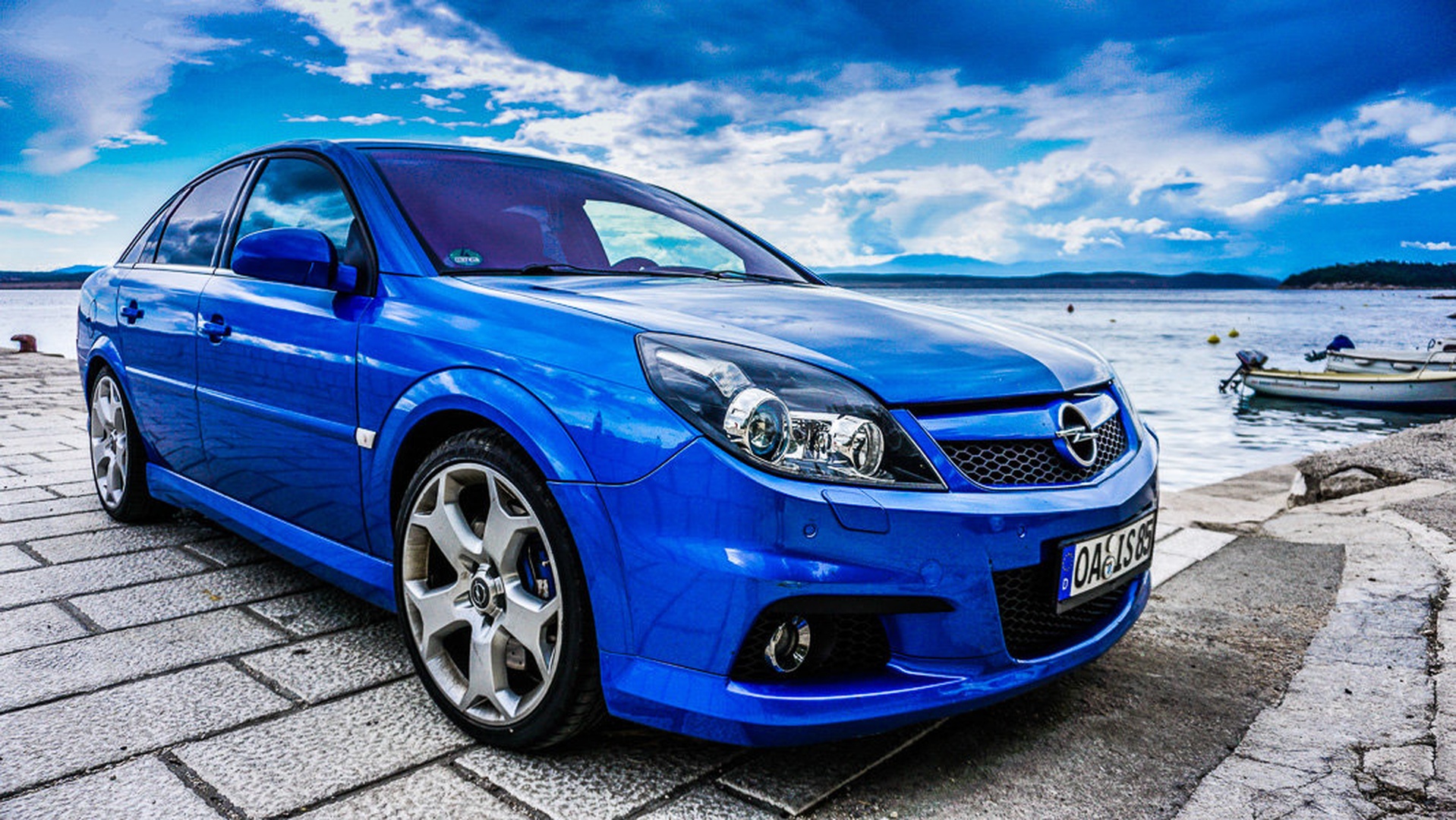 modri Blitz by Polestar
