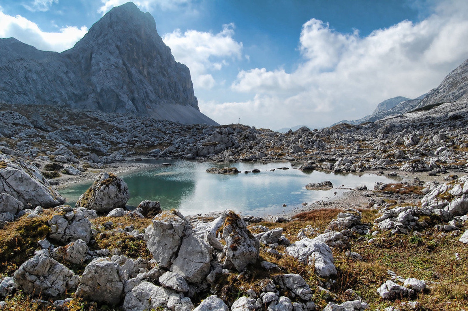 Rjavo jezero by Matjaz Jerman