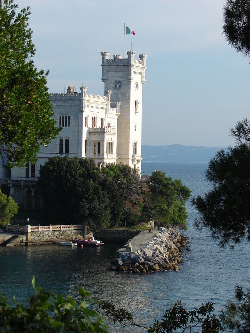 miramare by Karin Kocjančič