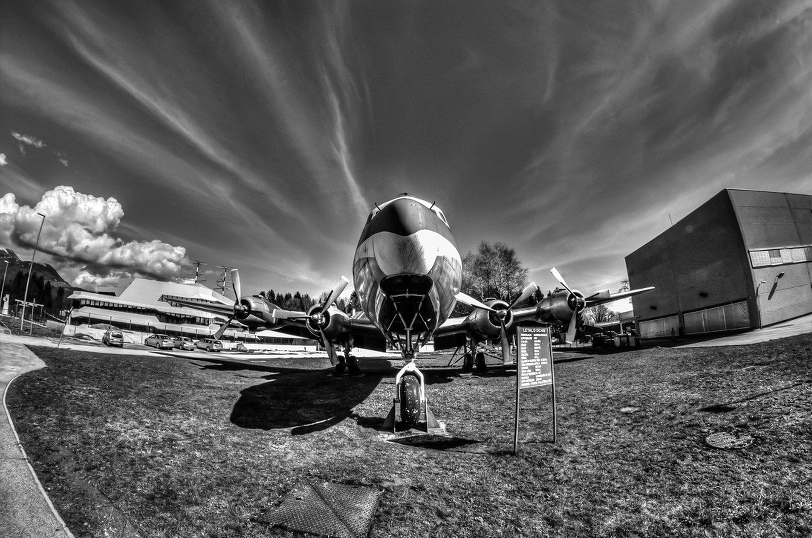 YU-AFF adria aviopromet letnik 52' by Matic Kremžar