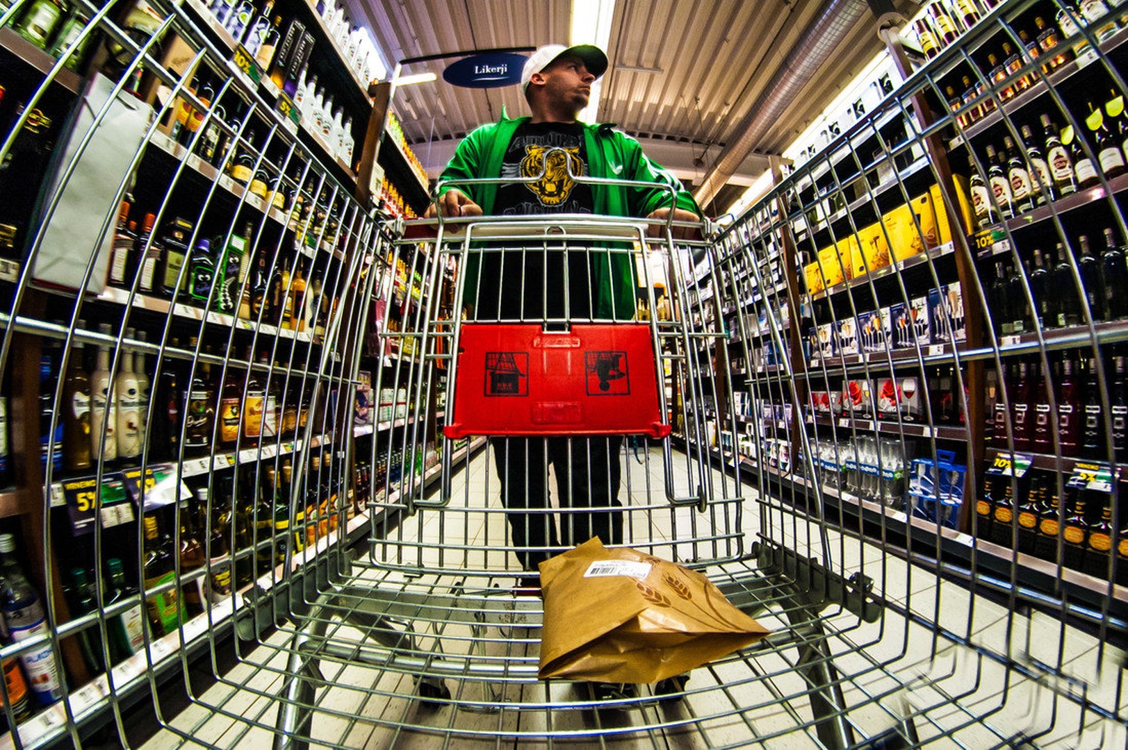 Shopping time by Matic Kremžar