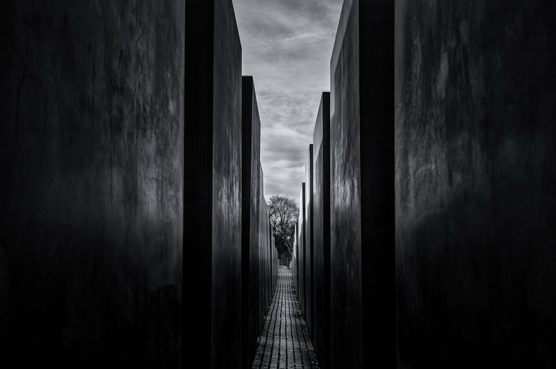 Through the walls by Sups