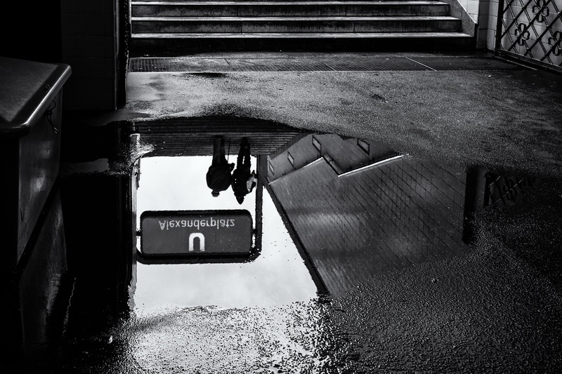 Reflection of U by Sups