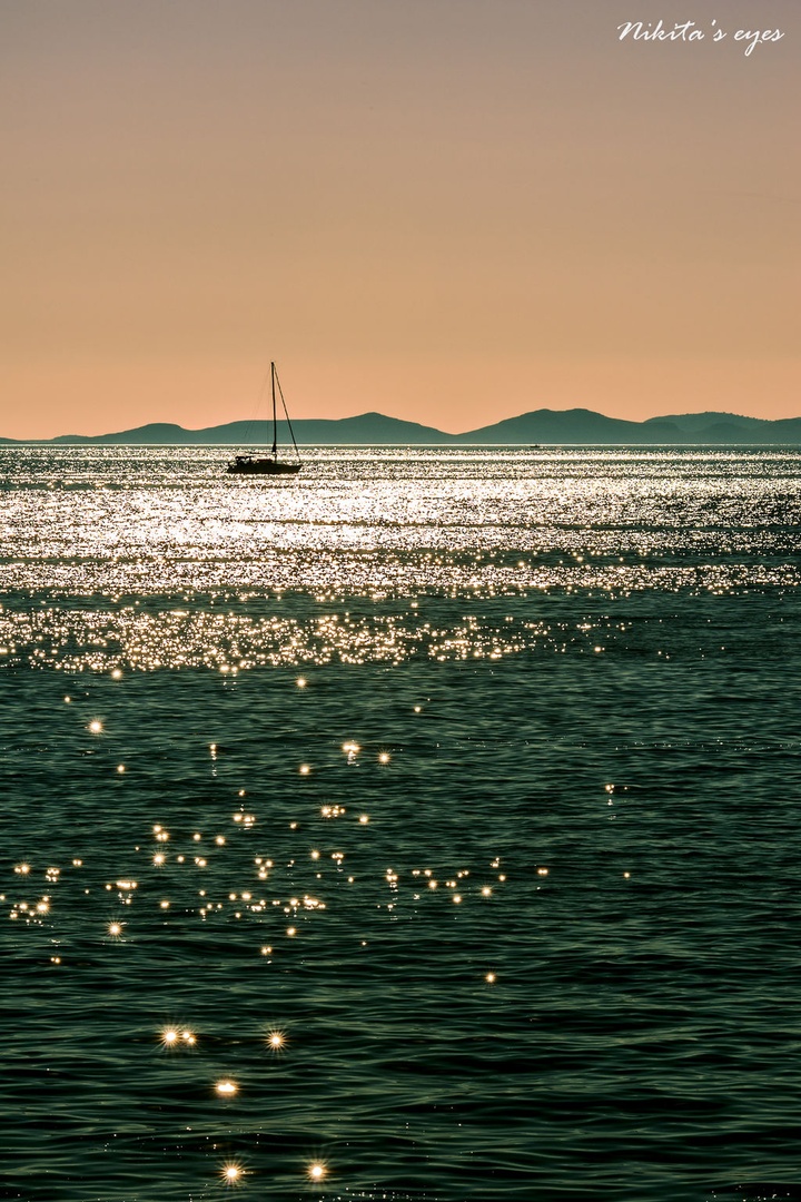 Between hundred suns by Nikita Xever