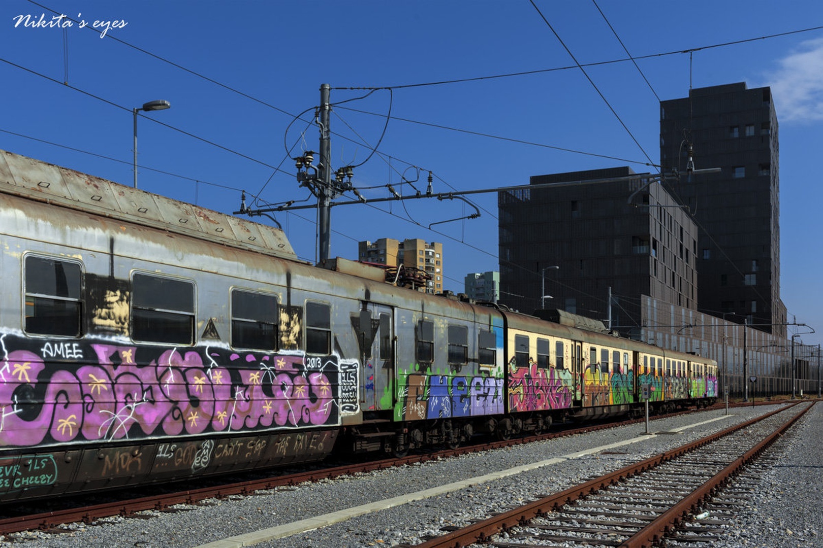 Last train to London by Nikita Xever