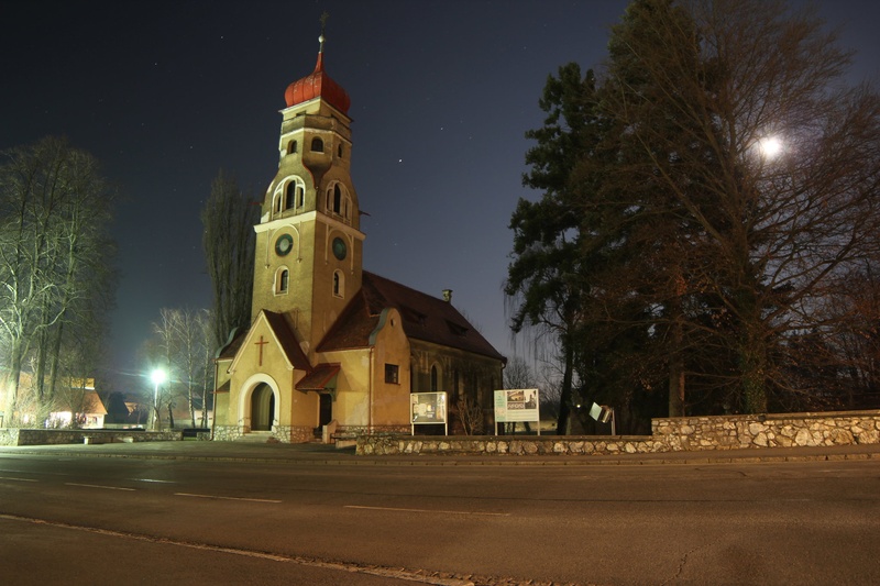 V objemu noči by Boštjan Horvat