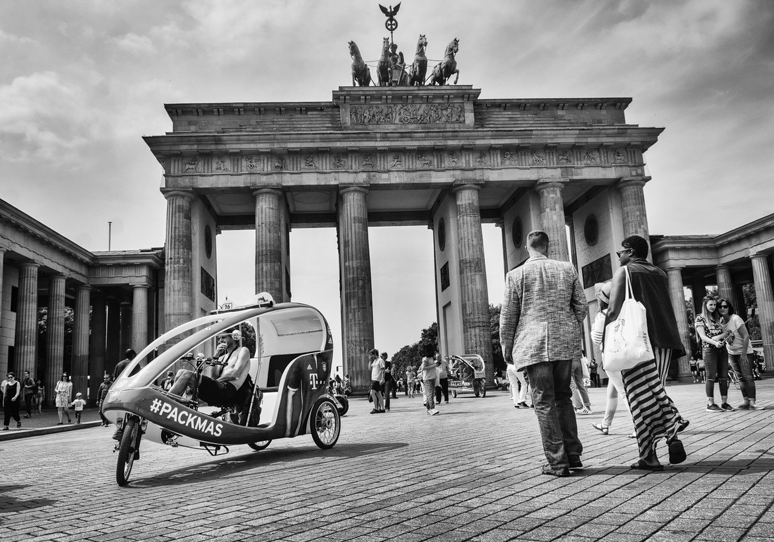A Stroll Through Berlin by Tanis Kodrun