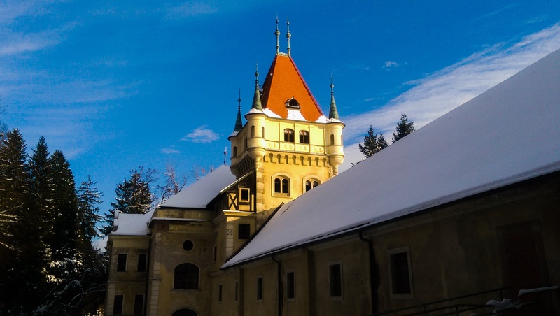 dvorec Viltuš by Gregor M.