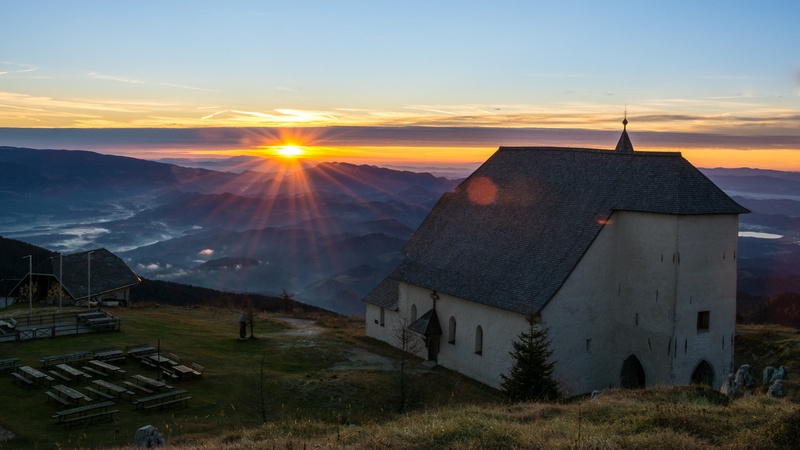 Cerkev sv. Uršule by faraon