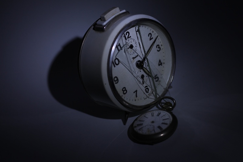 Broke the Time by DlopsT
