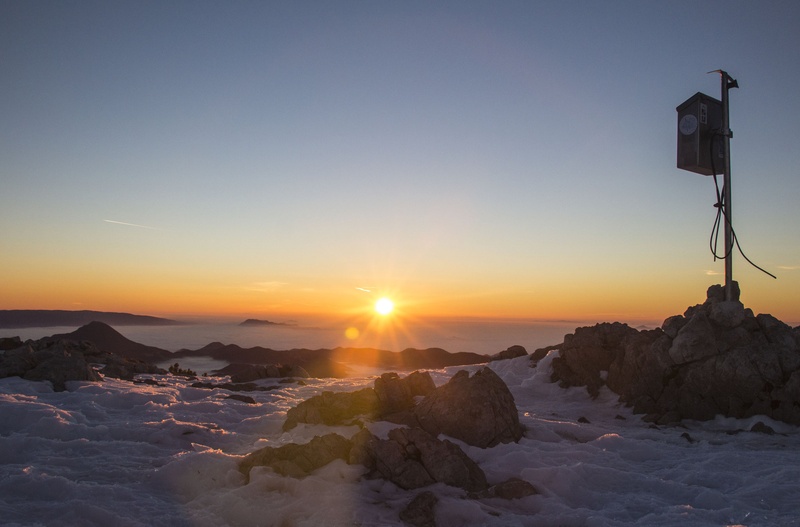 Nedelsko jutro nad 2000m by DlopsT